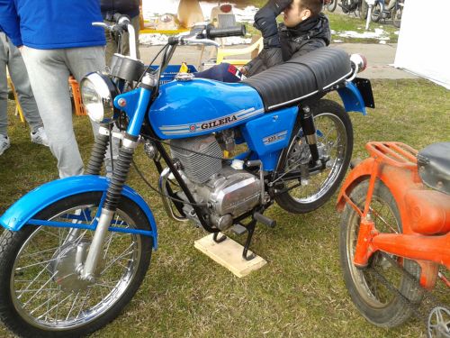 125 arcore r.jpg