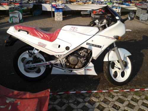 125 KZ 0 kms r.jpg